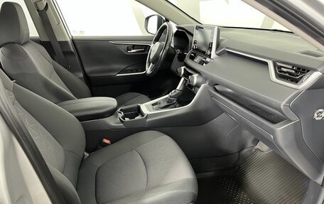 Toyota RAV4, 2020 год, 3 244 000 рублей, 14 фотография