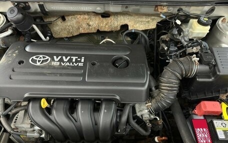 Toyota Corolla, 2005 год, 600 000 рублей, 12 фотография