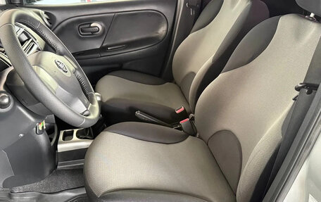 Nissan Note II рестайлинг, 2010 год, 665 000 рублей, 9 фотография