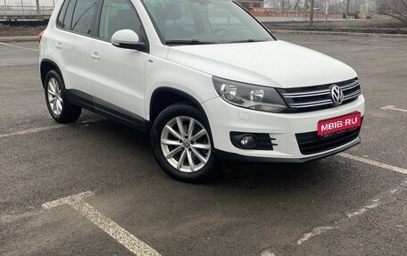 Volkswagen Tiguan I, 2015 год, 1 330 000 рублей, 1 фотография