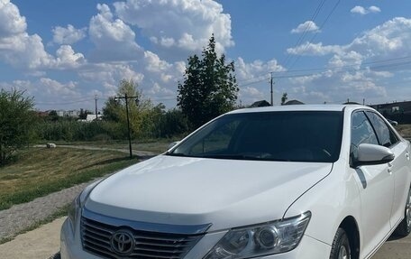 Toyota Camry, 2013 год, 1 220 000 рублей, 1 фотография