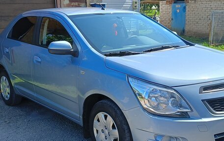 Chevrolet Cobalt II, 2013 год, 825 000 рублей, 1 фотография