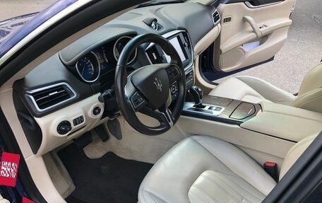 Maserati Ghibli, 2014 год, 3 000 000 рублей, 8 фотография