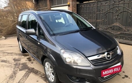 Opel Zafira B, 2012 год, 830 000 рублей, 9 фотография