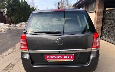 Opel Zafira B, 2012 год, 830 000 рублей, 13 фотография