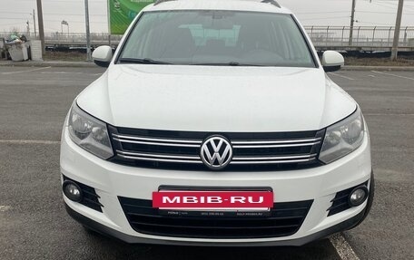 Volkswagen Tiguan I, 2015 год, 1 330 000 рублей, 3 фотография