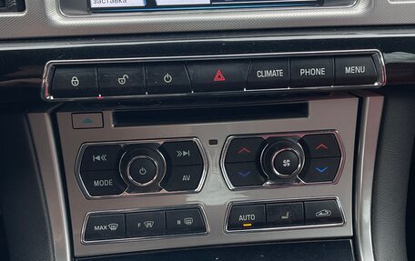 Jaguar XF I рестайлинг, 2013 год, 2 250 000 рублей, 10 фотография