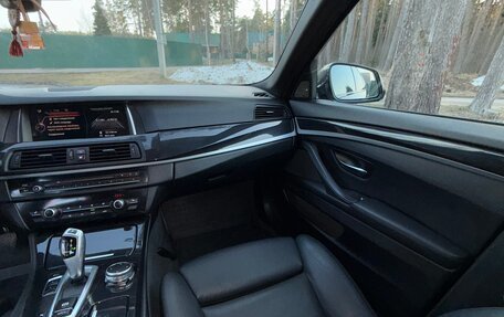 BMW 5 серия, 2016 год, 2 450 000 рублей, 13 фотография