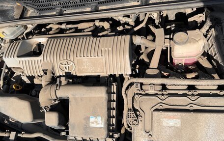 Toyota Prius, 2012 год, 950 000 рублей, 8 фотография