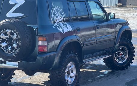 Nissan Patrol, 1999 год, 1 100 000 рублей, 5 фотография