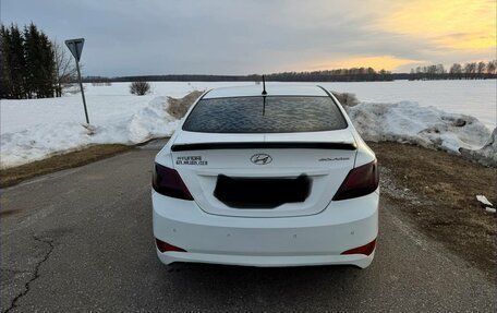 Hyundai Solaris II рестайлинг, 2015 год, 780 000 рублей, 10 фотография