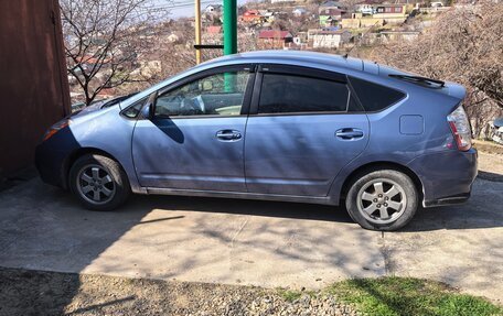 Toyota Prius, 2007 год, 750 000 рублей, 3 фотография