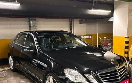 Mercedes-Benz E-Класс, 2011 год, 2 100 000 рублей, 3 фотография