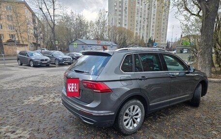 Volkswagen Tiguan II, 2021 год, 2 750 000 рублей, 6 фотография
