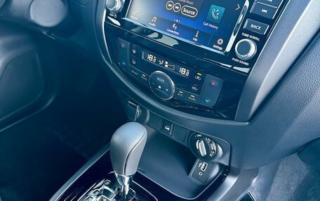 Nissan Navara (Frontier), 2025 год, 6 300 000 рублей, 28 фотография