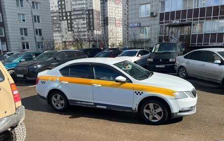 Skoda Octavia, 2018 год, 750 000 рублей, 4 фотография