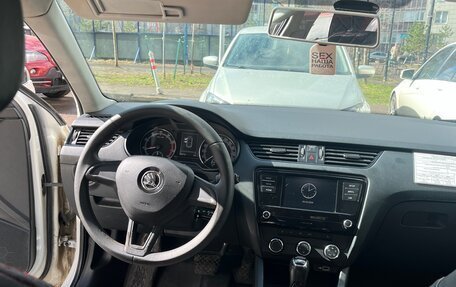 Skoda Octavia, 2018 год, 750 000 рублей, 9 фотография