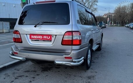 Toyota Land Cruiser 100 рестайлинг 2, 2002 год, 2 000 000 рублей, 5 фотография