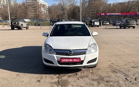 Opel Astra H, 2011 год, 740 000 рублей, 1 фотография