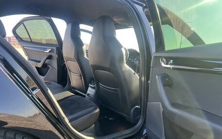 Skoda Octavia RS, 2018 год, 2 930 000 рублей, 2 фотография