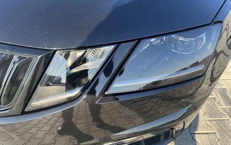 Skoda Octavia RS, 2018 год, 2 930 000 рублей, 13 фотография