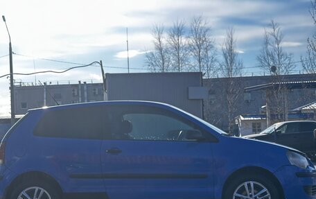 Volkswagen Polo IV рестайлинг, 2005 год, 320 000 рублей, 4 фотография