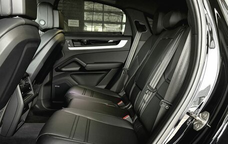 Porsche Cayenne III, 2023 год, 15 000 000 рублей, 31 фотография