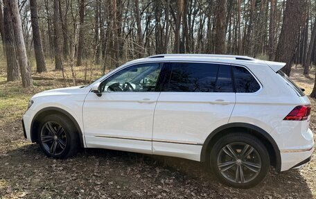 Volkswagen Tiguan II, 2019 год, 3 050 000 рублей, 5 фотография