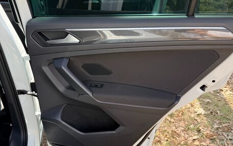 Volkswagen Tiguan II, 2019 год, 3 050 000 рублей, 17 фотография