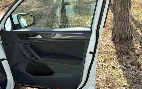 Volkswagen Tiguan II, 2019 год, 3 050 000 рублей, 18 фотография