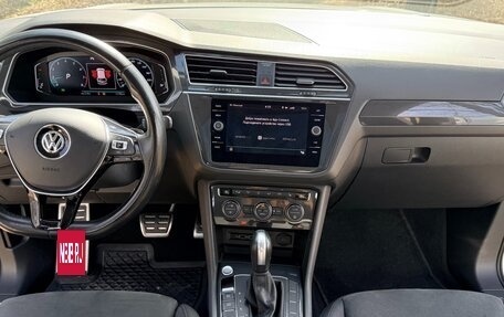 Volkswagen Tiguan II, 2019 год, 3 050 000 рублей, 19 фотография