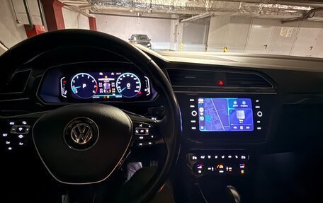 Volkswagen Tiguan II, 2019 год, 3 050 000 рублей, 29 фотография