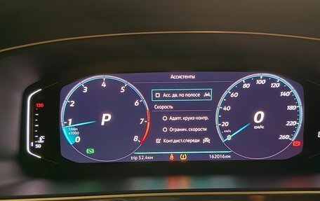 Volkswagen Tiguan II, 2019 год, 3 050 000 рублей, 32 фотография