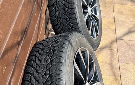 Volkswagen Tiguan II, 2019 год, 3 050 000 рублей, 38 фотография