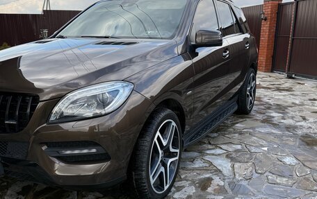 Mercedes-Benz M-Класс, 2012 год, 3 500 000 рублей, 4 фотография