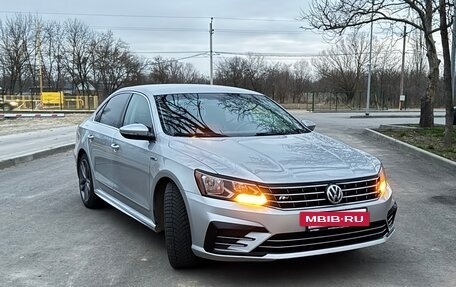 Volkswagen Passat B8 рестайлинг, 2017 год, 1 800 000 рублей, 4 фотография