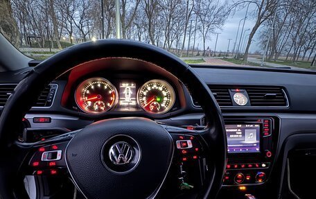 Volkswagen Passat B8 рестайлинг, 2017 год, 1 800 000 рублей, 11 фотография