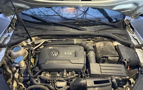 Volkswagen Passat B8 рестайлинг, 2017 год, 1 800 000 рублей, 13 фотография