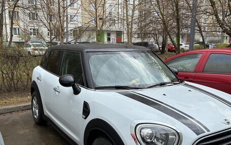 MINI Countryman II (F60), 2017 год, 1 850 000 рублей, 3 фотография