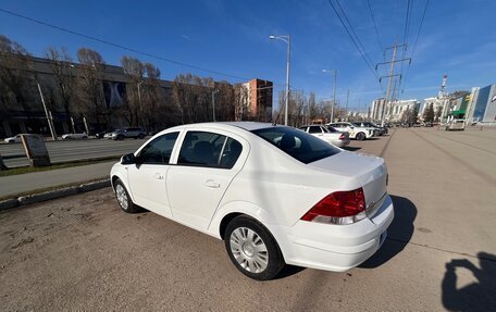 Opel Astra H, 2011 год, 740 000 рублей, 3 фотография