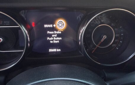 Jeep Wrangler, 2022 год, 3 500 000 рублей, 5 фотография