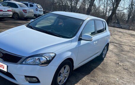 KIA cee'd I рестайлинг, 2011 год, 700 000 рублей, 2 фотография