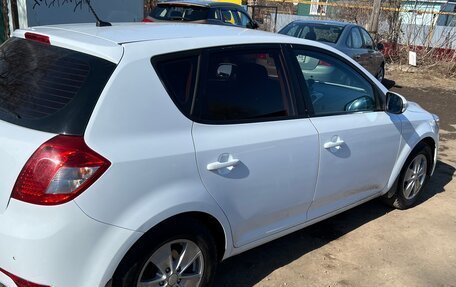 KIA cee'd I рестайлинг, 2011 год, 700 000 рублей, 4 фотография