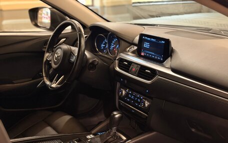 Mazda 6, 2016 год, 1 370 000 рублей, 18 фотография