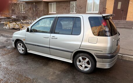 Toyota Raum I, 2002 год, 399 999 рублей, 5 фотография