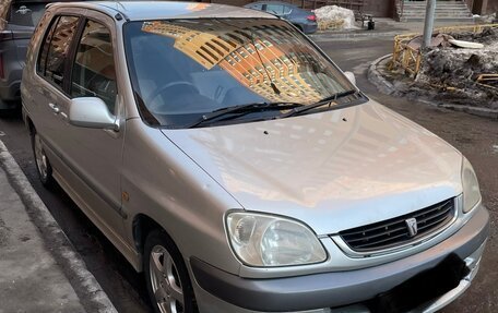 Toyota Raum I, 2002 год, 399 999 рублей, 12 фотография