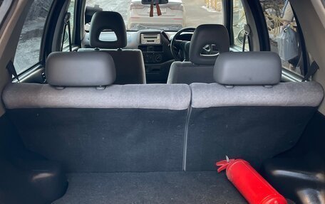 Toyota Raum I, 2002 год, 399 999 рублей, 22 фотография