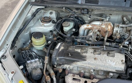 Toyota Raum I, 2002 год, 399 999 рублей, 34 фотография