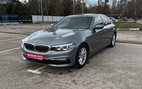 BMW 5 серия, 2018 год, 2 950 000 рублей, 2 фотография