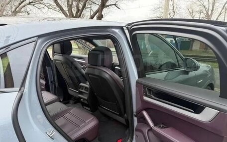 Porsche Cayenne III, 2025 год, 14 999 999 рублей, 10 фотография